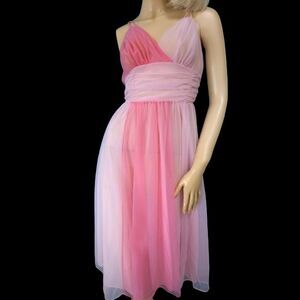 VTG-1950'S VANITY FAIR BLUE LABEL-SHEER RARE-2 TONE PINK NIGHTGOWN-S-125" SW